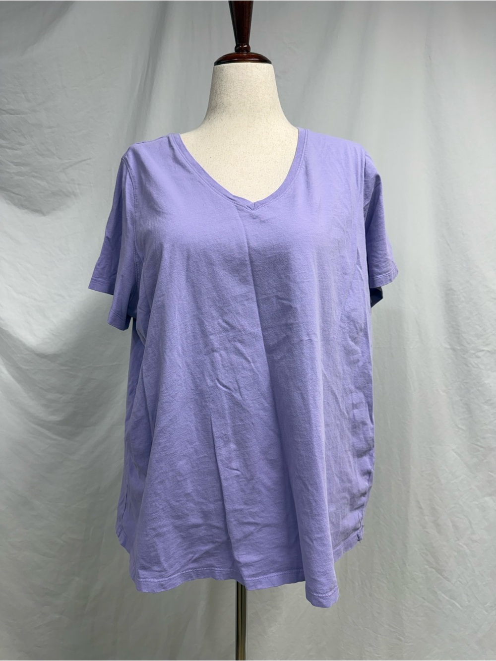Woman Within 100% Cotton Short Sleeve Lavender V-Neck Short Sleeve Tee